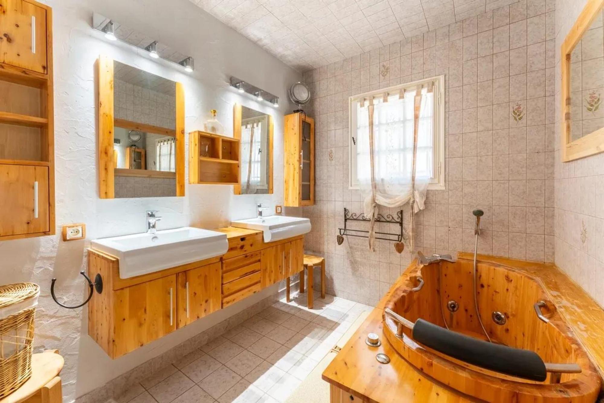 Villa Spacieuse A Vezenobres Avec Piscine Privee Exterior foto