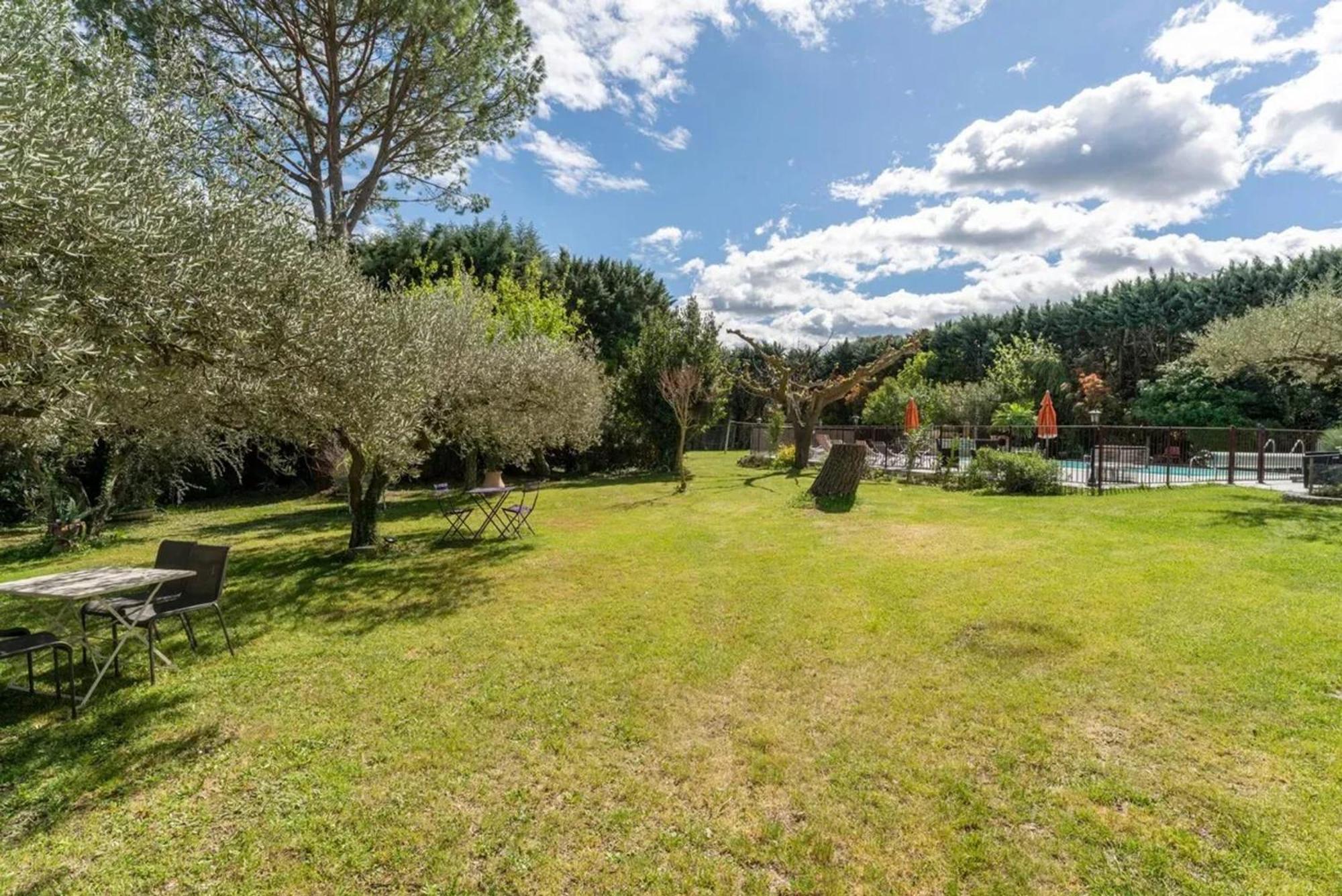 Villa Spacieuse A Vezenobres Avec Piscine Privee Exterior foto