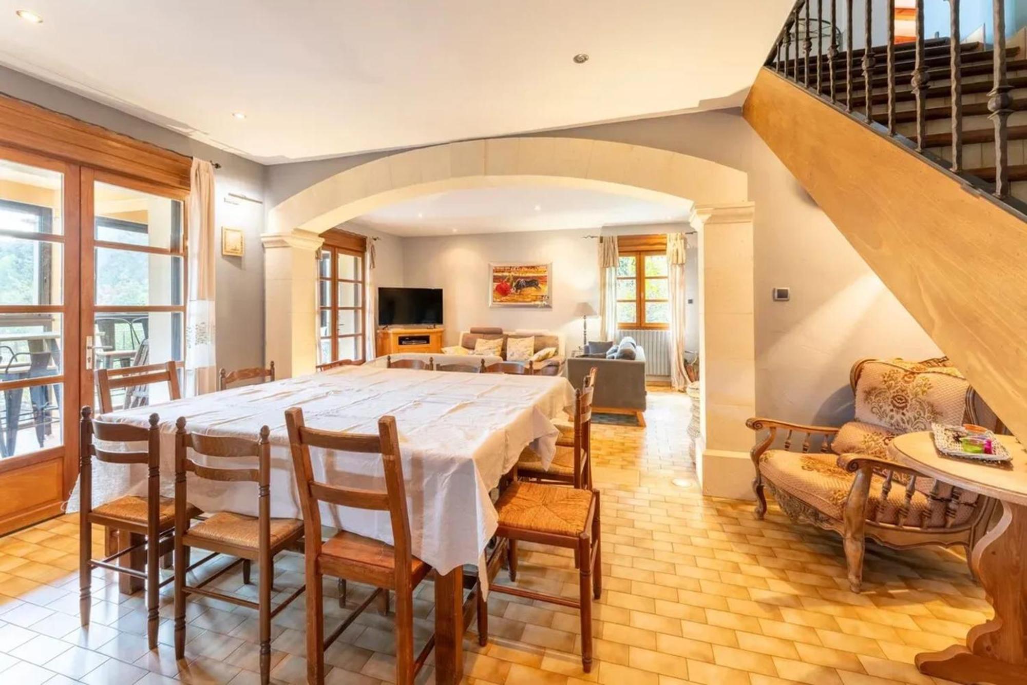 Villa Spacieuse A Vezenobres Avec Piscine Privee Exterior foto